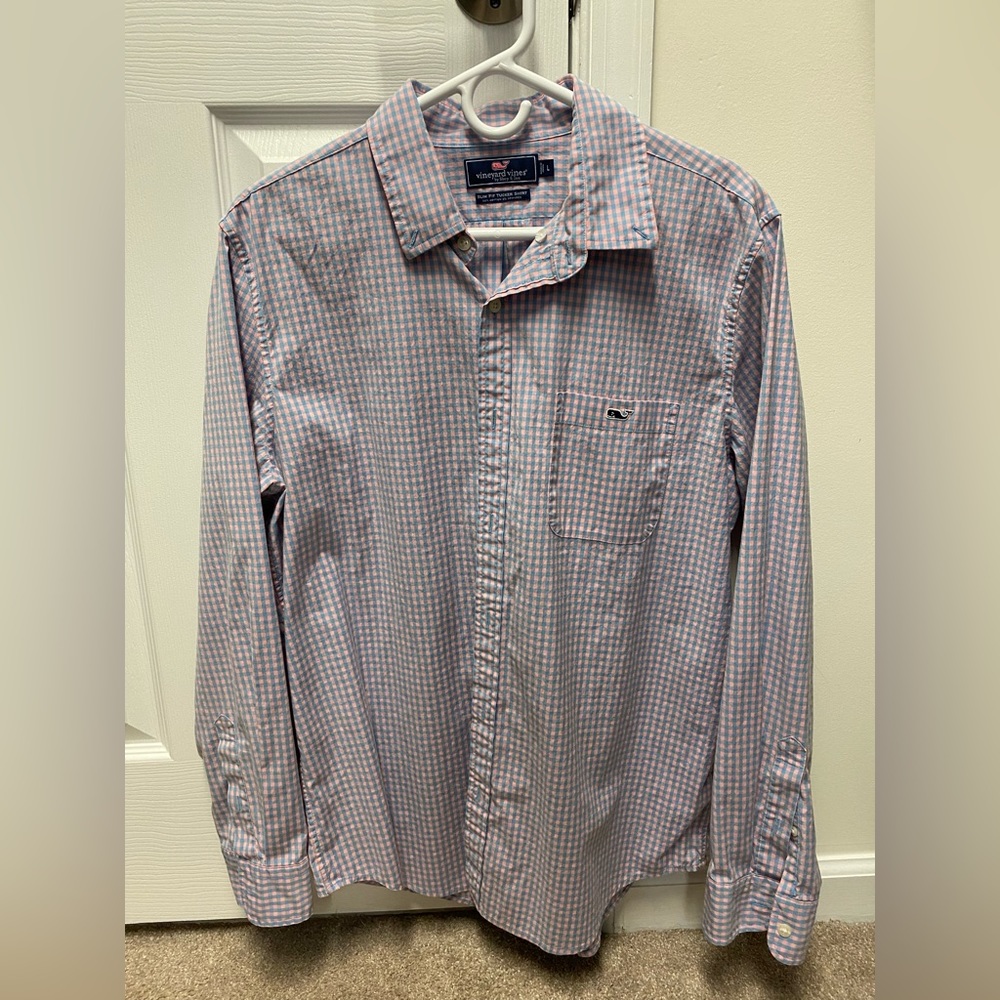 Mens - Vineyard Vines, Size Large - Slim Fit Tucker style, Button Down